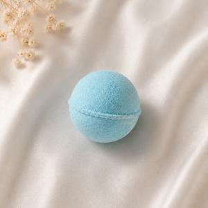 Relaxing bath bomb included in the Queen Bee Box